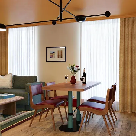 The July - Capel Street 4*